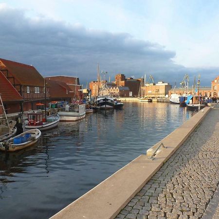 Pension Am Burgwall Wismar Exterior foto