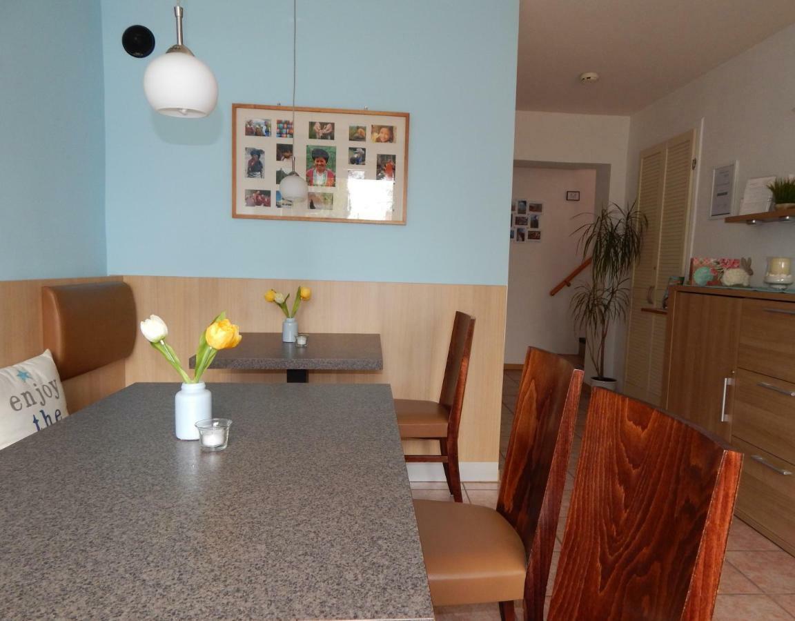 Pension Am Burgwall Wismar Exterior foto