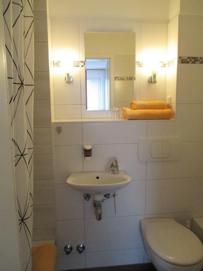 Pension Am Burgwall Wismar Exterior foto