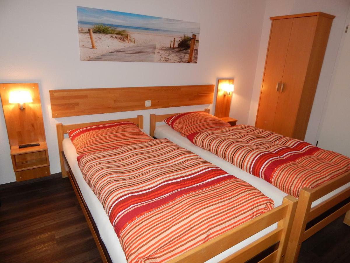 Pension Am Burgwall Wismar Exterior foto